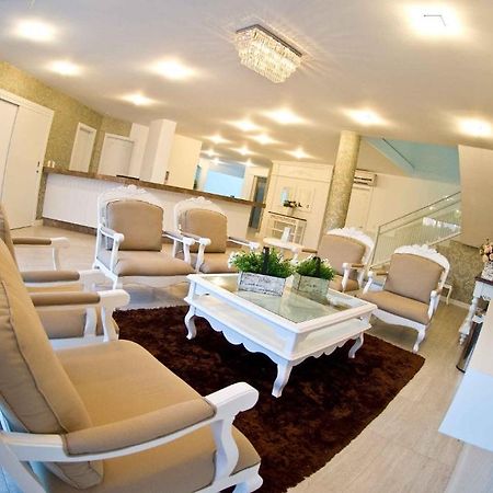 Hotel Oma Zita Forquilhinha Εξωτερικό φωτογραφία
