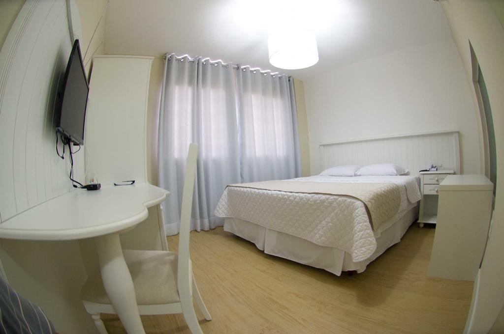 Hotel Oma Zita Forquilhinha Εξωτερικό φωτογραφία